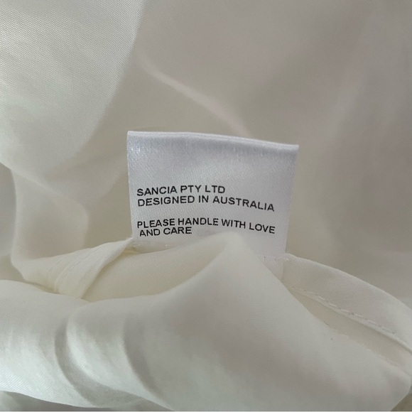 Sancia 100% cupro rolled sleeve cream blouse 37798 - Picture 6 of 7